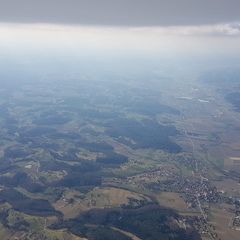 Flugwegposition um 13:55:08: Aufgenommen in der Nähe von Gemeinde Fehring, Österreich in 2039 Meter